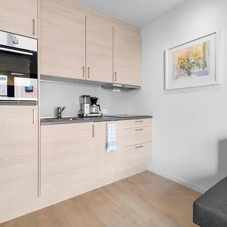 Atemberaubende 2-zimmer-wohnung In Apartment