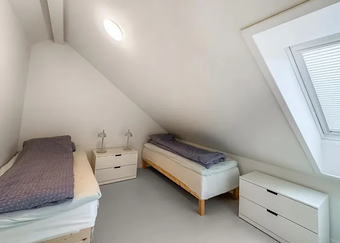2 Bedroom Stunning In